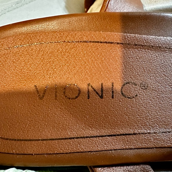 Vionic Anaya Sandal Brown Leather Size 10 - Picture 3 of 5